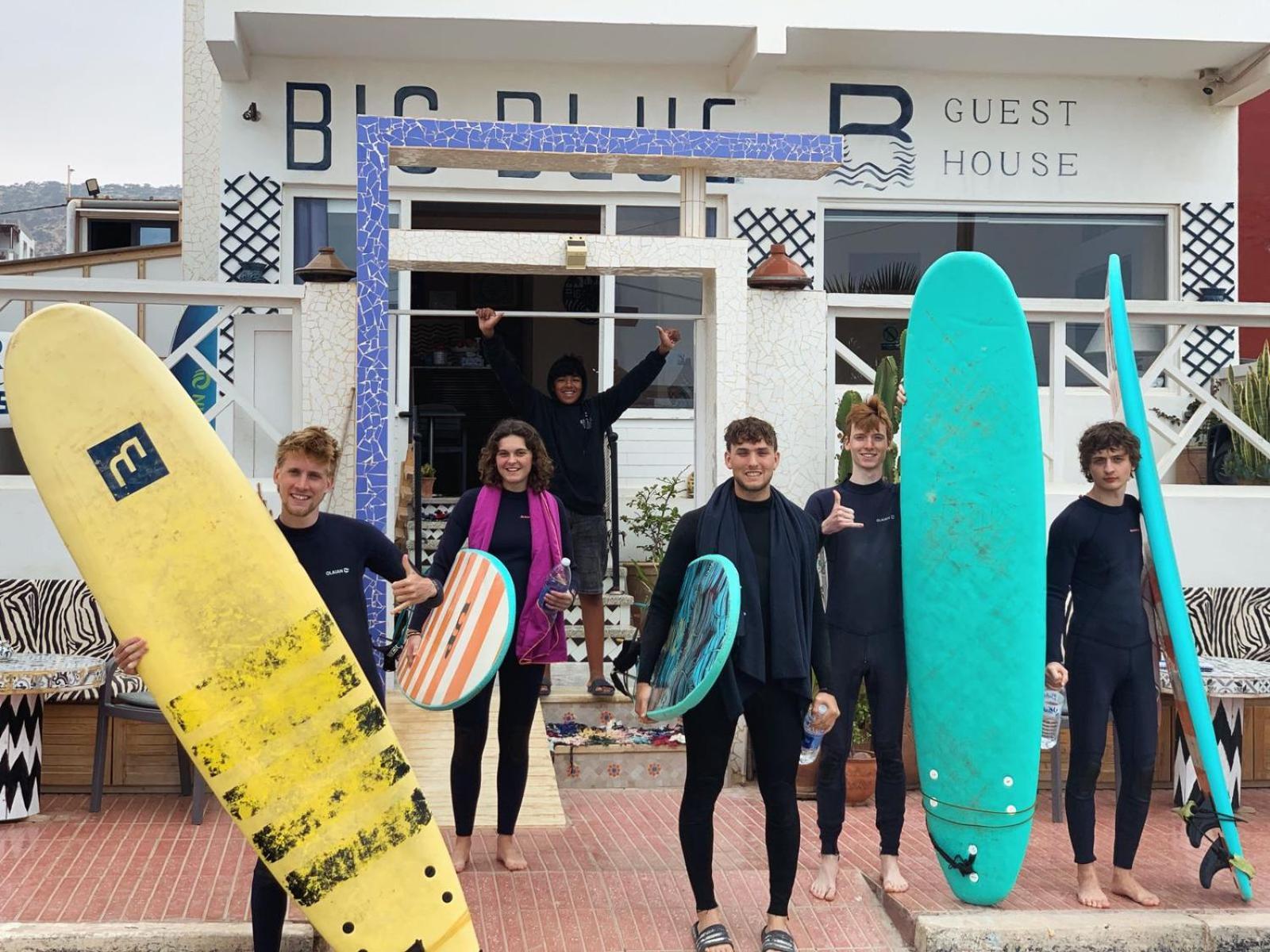 Big Blue Guest House 임수안 외부 사진