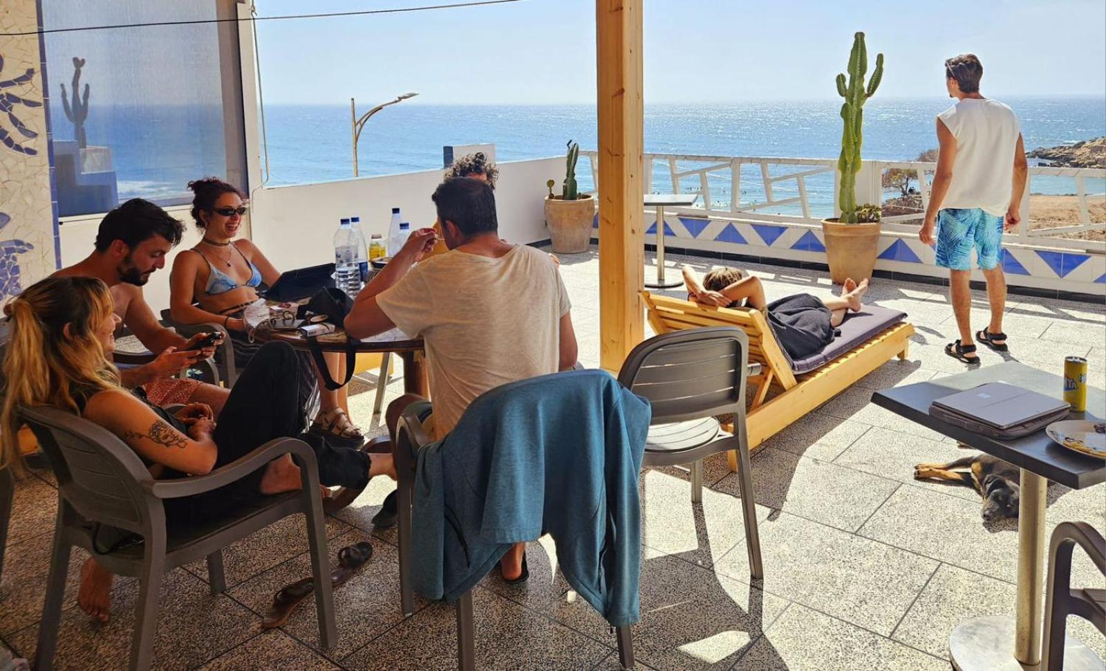 Big Blue Guest House 임수안 외부 사진
