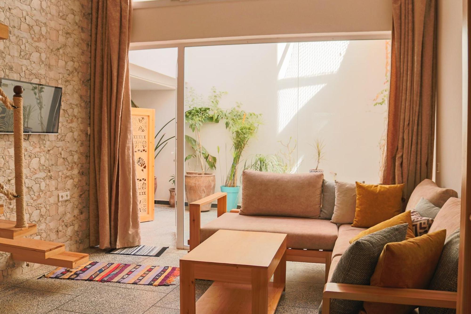 Big Blue Guest House 임수안 외부 사진