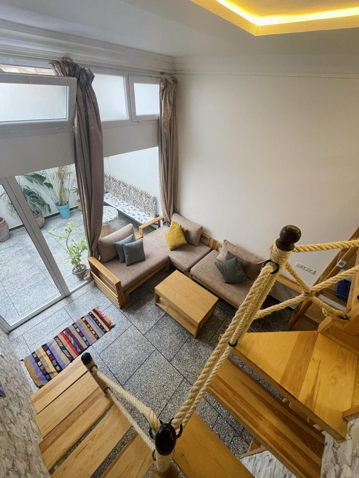 Big Blue Guest House 임수안 외부 사진